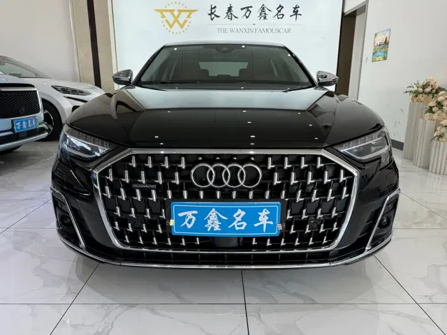 Audi A8 — Фото автомобиля 2