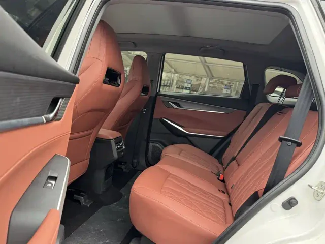 Changan CS75 Plus — Фото автомобиля 16