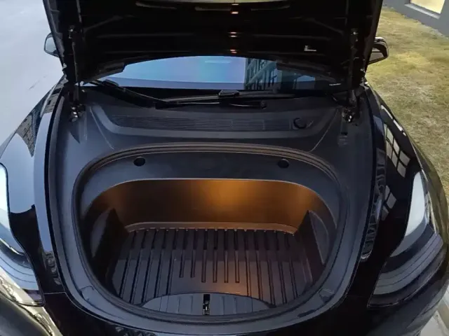 Tesla Model 3 2022 Model Rear-Wheel Drive Version — Фото автомобиля 19