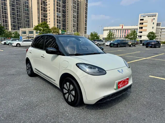 Wuling Bingo — Фото автомобиля 3