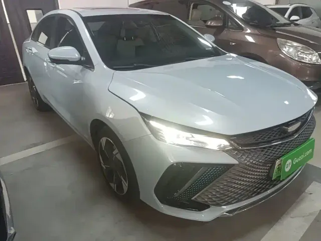 Geely Emgrand L — Фото автомобиля 3