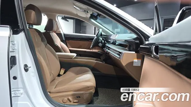 Hyundai Grandeur GN7 — Фото автомобиля 16