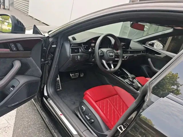 Audi S5 — Фото автомобиля 15