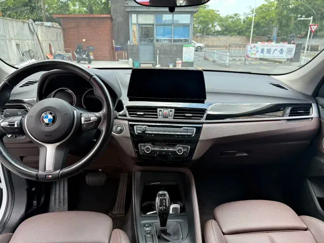 BMW X1 — Фото автомобиля 9