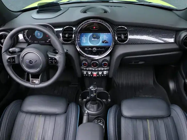 MINI Hatch — Фото автомобиля 22