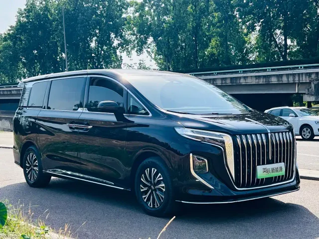 Hongqi HQ9 PHEV — Фото автомобиля 3