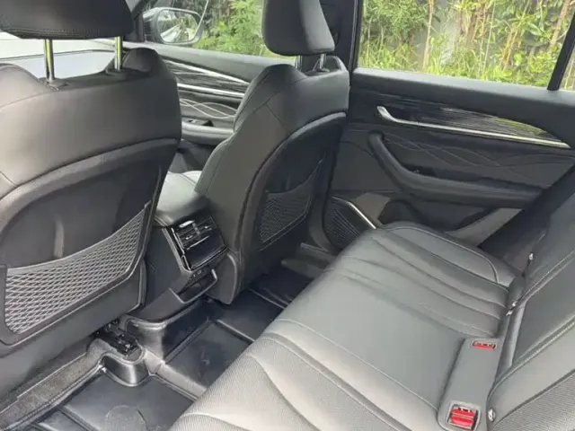 Geely Xingyue L — Фото автомобиля 4