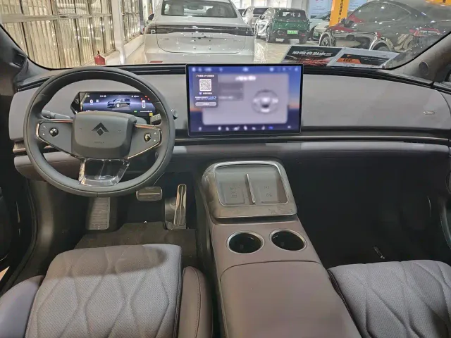 GAC Hyper A8 — Фото автомобиля 8