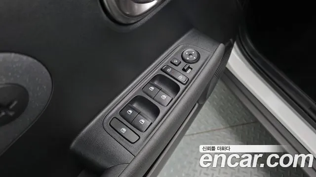 Hyundai Casper Electric — Фото автомобиля 25