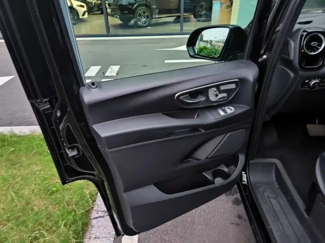 Mercedes-Benz Vito — Фото автомобиля 7