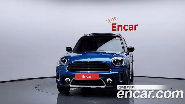 MINI Countryman — Фото автомобиля 3