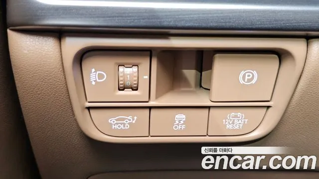 Hyundai Grandeur GN7 — Фото автомобиля 12