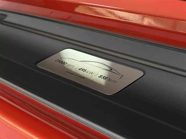 Xiaomi SU7 — Фото автомобиля 23