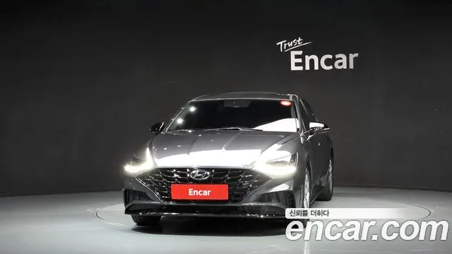 Hyundai Sonata — Фото автомобиля 3