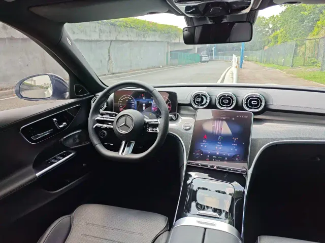 Mercedes-Benz C-Class — Фото автомобиля 8