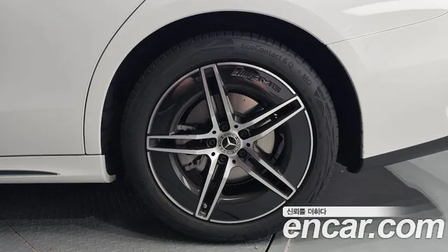 Mercedes-Benz E-Class W214 — Фото автомобиля 21