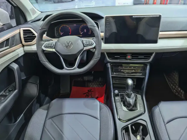 Volkswagen Tharu — Фото автомобиля 7