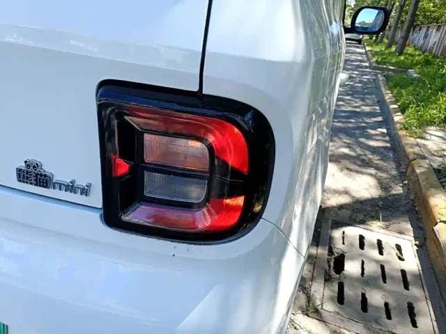 Geely Panda — Фото автомобиля 7
