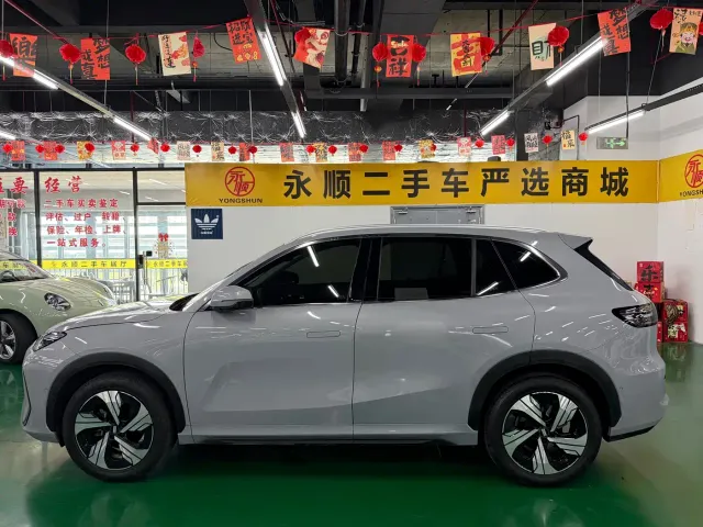 Geely Galaxy E5 — Фото автомобиля 10