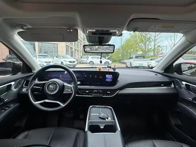 Buick LaCrosse — Фото автомобиля 6