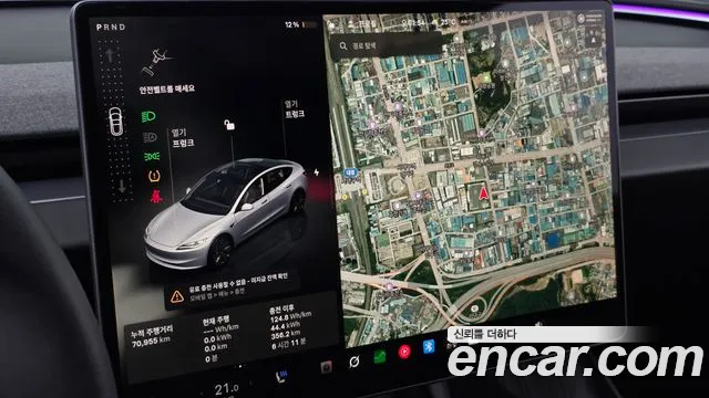 Tesla Model 3 — Фото автомобиля 13