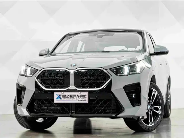 BMW X2 — Фото автомобиля 3