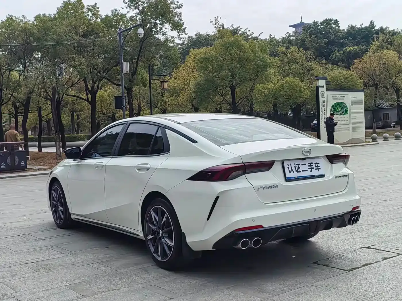 GAC Trumpchi Trumpchi Emkoo 2023 270T DCT J15 Edition — Фото автомобиля 11