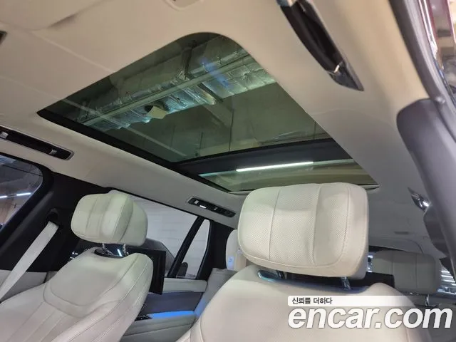 Land Rover Range Rover — Фото автомобиля 15