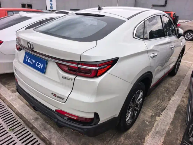 Changan CS85 COUPE — Фото автомобиля 6