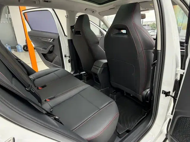 Skoda Kamiq — Фото автомобиля 9
