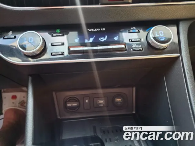 Hyundai Sonata — Фото автомобиля 14