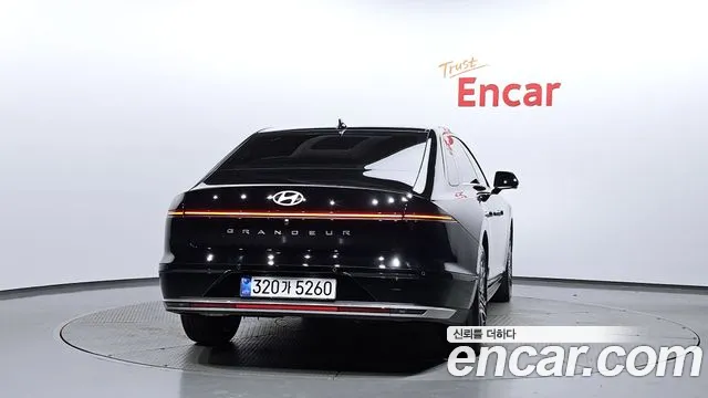 Hyundai Grandeur — Фото автомобиля 4