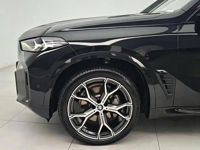 BMW X5 — Фото автомобиля 2