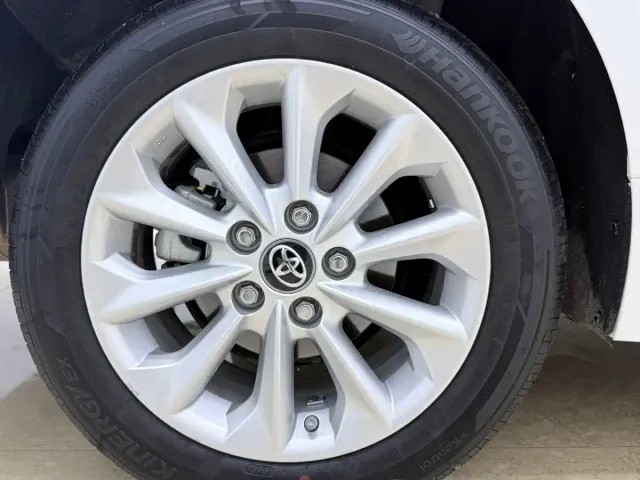 Toyota Corolla — Фото автомобиля 25