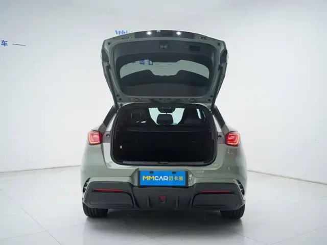 BYD Seal 06 GT — Фото автомобиля 9