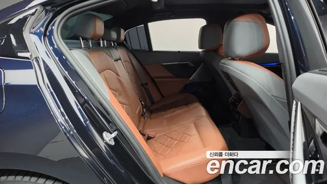 BMW 5 Series G60 — Фото автомобиля 17