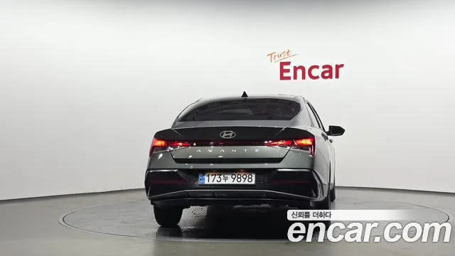 Hyundai AVANTE Новый Avante (CN7) — Фото автомобиля 4