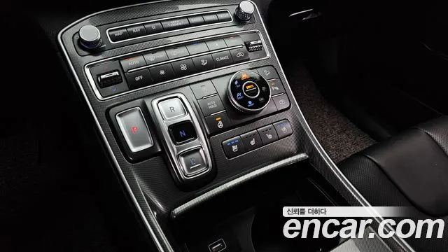 Hyundai Santa Fe New — Фото автомобиля 12