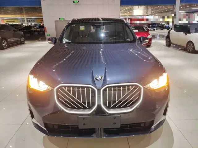 BMW X3 — Фото автомобиля 2