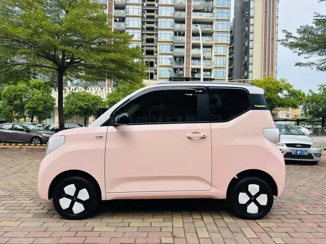 Wuling Hongguang Mini EV — Фото автомобиля 2