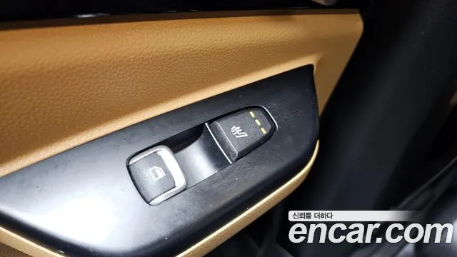 Kia Canival Carnival 4 поколение 9 мест Prestige — Фото автомобиля 17