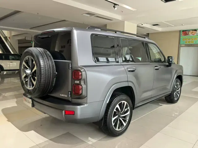 Haval H9 — Фото автомобиля 15