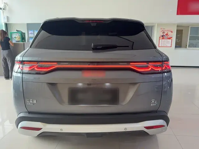 BYD Song L DM-i — Фото автомобиля 8