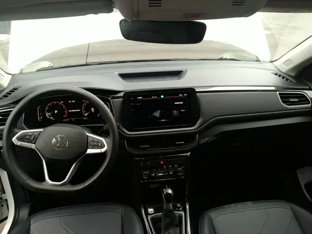 Volkswagen Tharu — Фото автомобиля 9