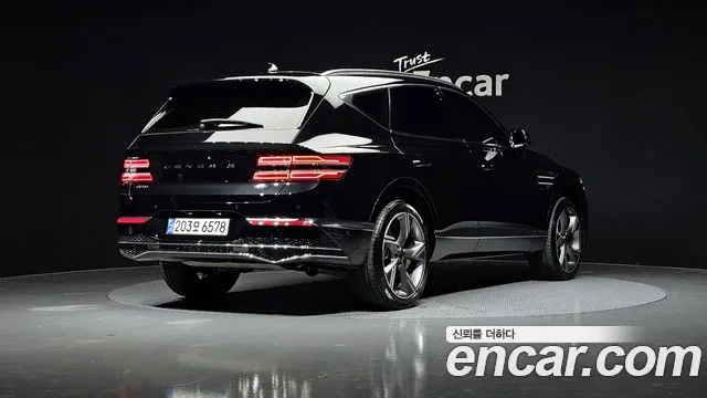 Genesis GV80 2.5T Бензин AWD — Фото автомобиля 2