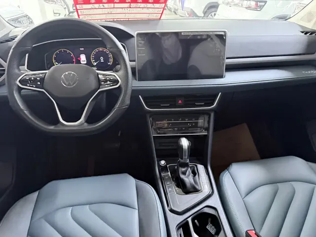 Volkswagen Tharu — Фото автомобиля 12