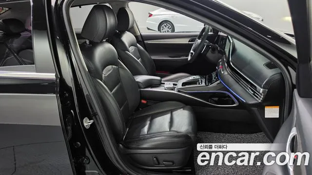 Hyundai Grandeur (New) Hybrid — Фото автомобиля 16