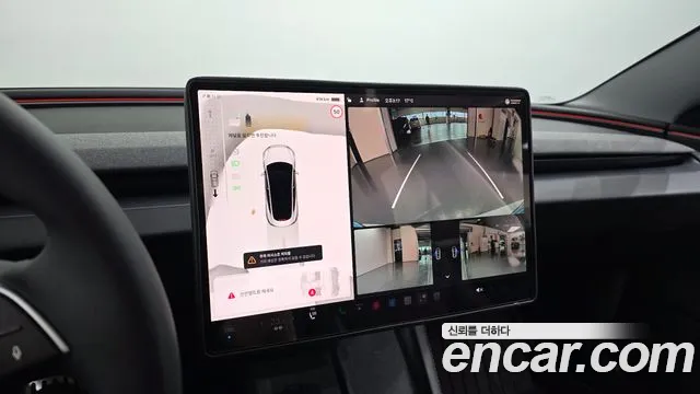 Tesla Model 3 — Фото автомобиля 14