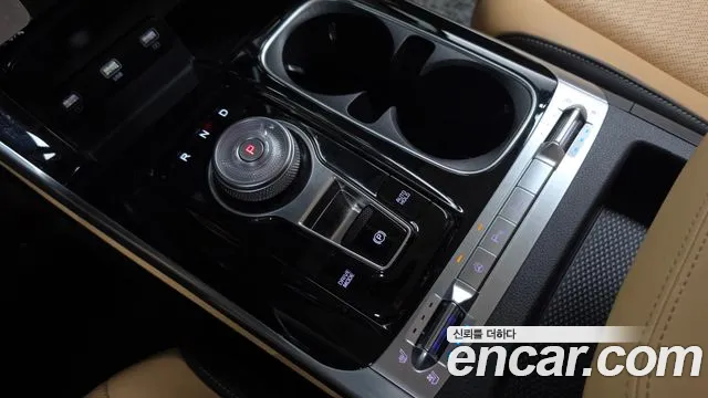 Kia Canival Carnival 4 поколение Бензин 7 мест Noblesse — Фото автомобиля 9
