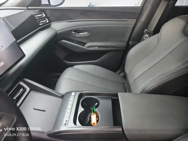 BYD Qin L — Фото автомобиля 12